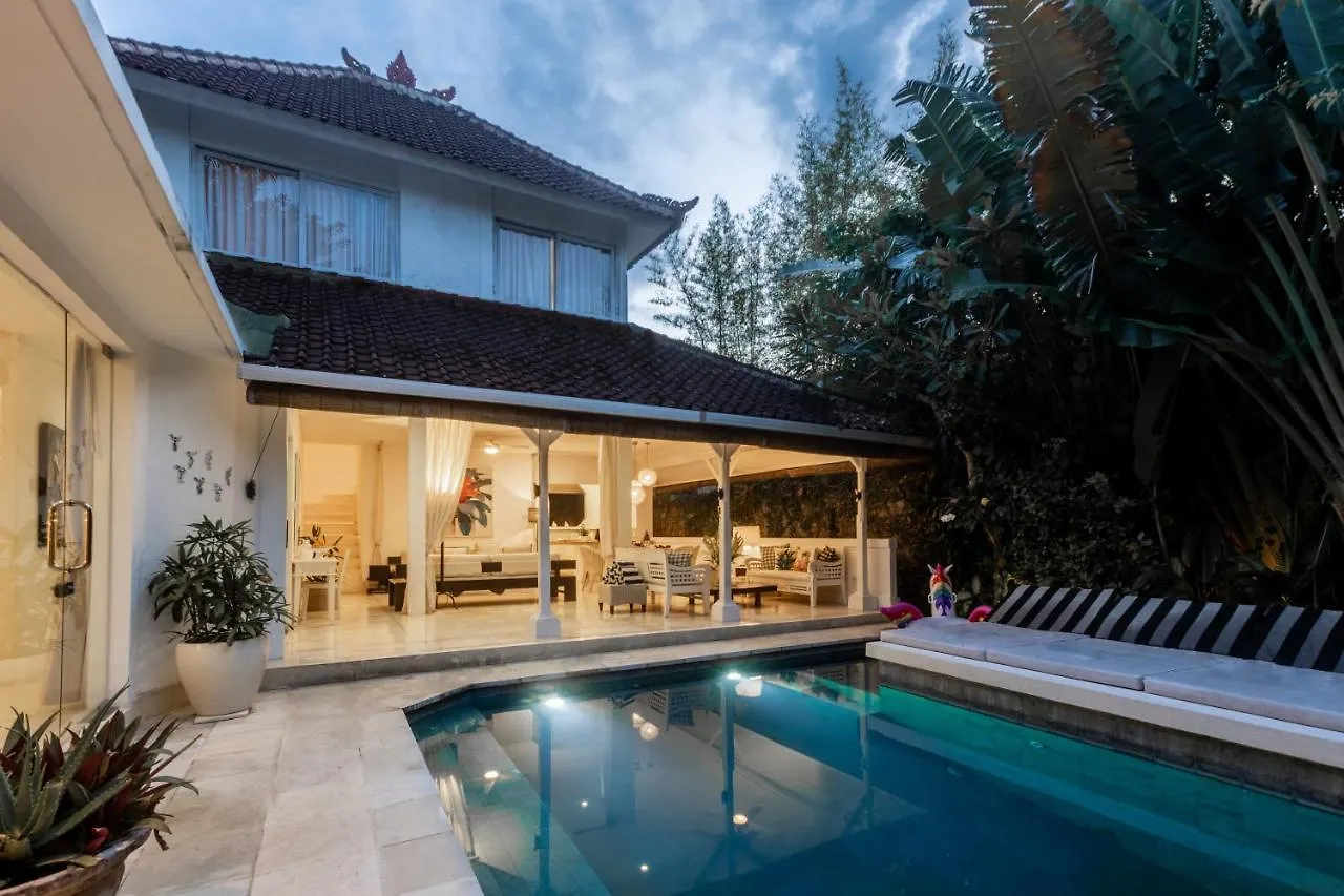 Esha Villa Drupadi Seminyak contacts